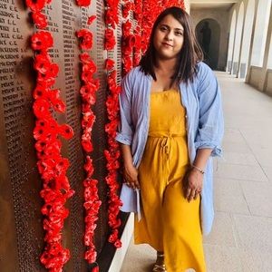 Meet your Posher, Ragini